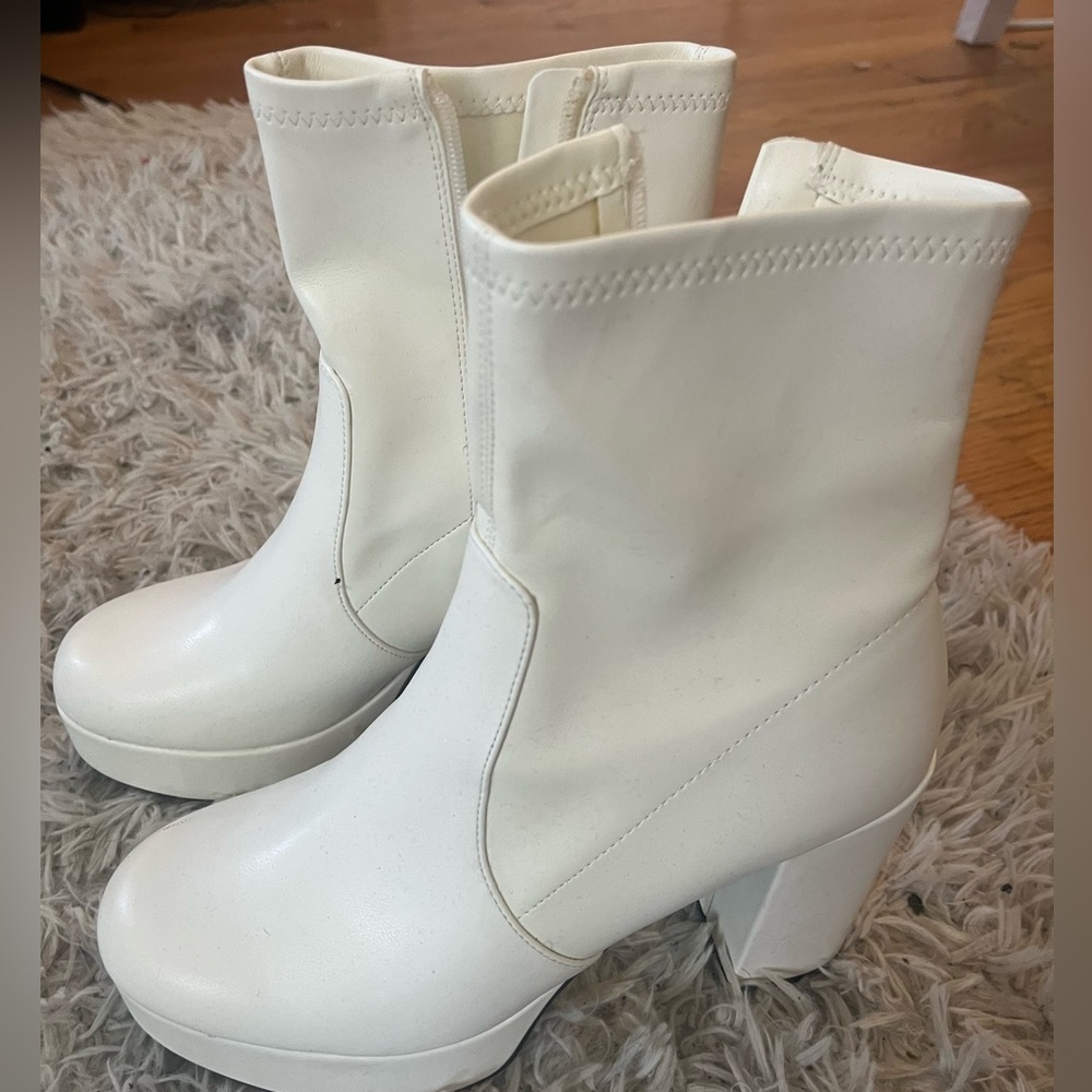 Madden Girl White Boots with Heel